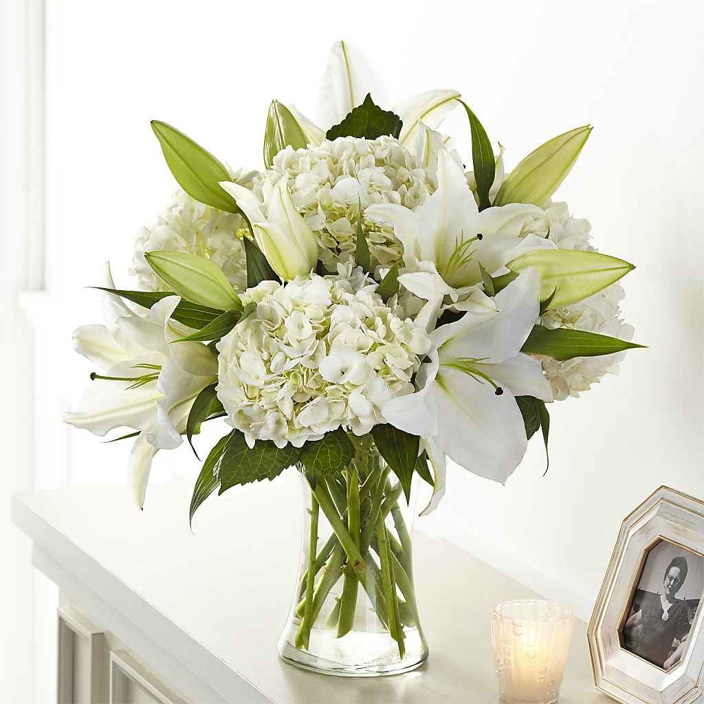 Compassionate Lily Bouquet – ANDREA'S FLOWERS ORLANDO, Orlando FL