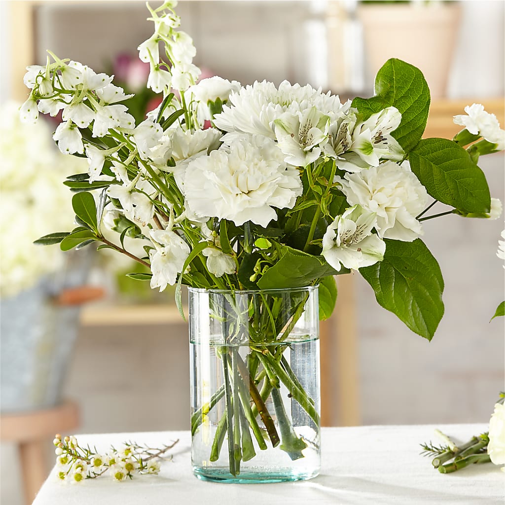 Classic Ivory – A Florist Original – ANDREA'S FLOWERS ORLANDO, Orlando FL