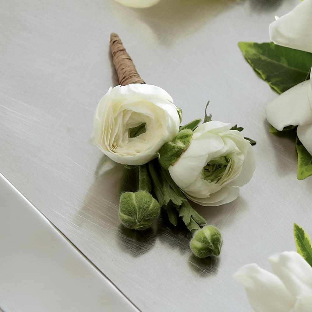 White Ranunculus Boutonniere – ANDREA'S FLOWERS ORLANDO, Orlando FL