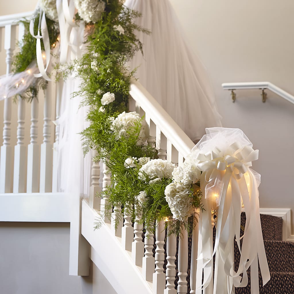 Champagne Dreams Garland – ANDREA'S FLOWERS ORLANDO, Orlando FL