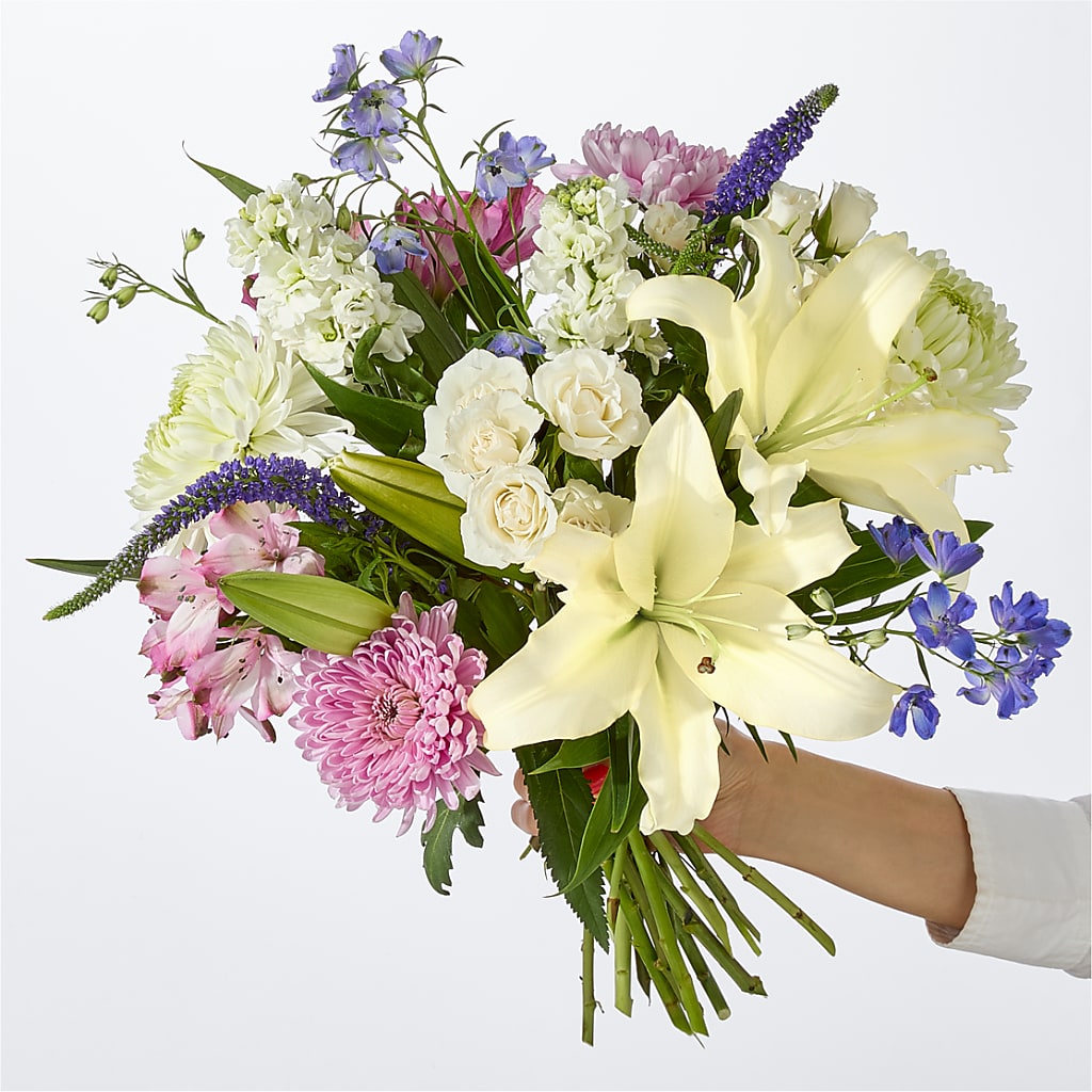 Winter Celebration Bouquet – ANDREA'S FLOWERS ORLANDO, Orlando FL