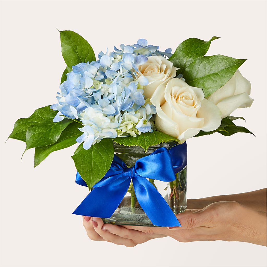 Sky Blue Delight Bouquet – ANDREA'S FLOWERS ORLANDO, Orlando FL