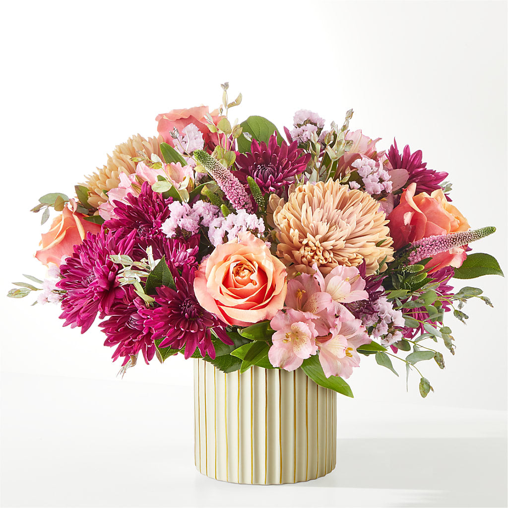 Berry Cobbler Bouquet with Ivory Vase – ANDREA'S FLOWERS ORLANDO, Orlando FL