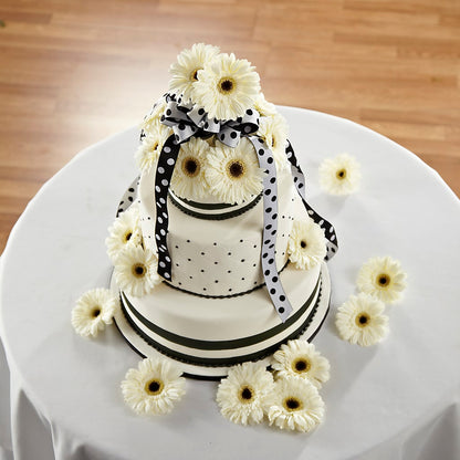 Simple Sophistication Cake Décor – ANDREA'S FLOWERS ORLANDO, Orlando FL